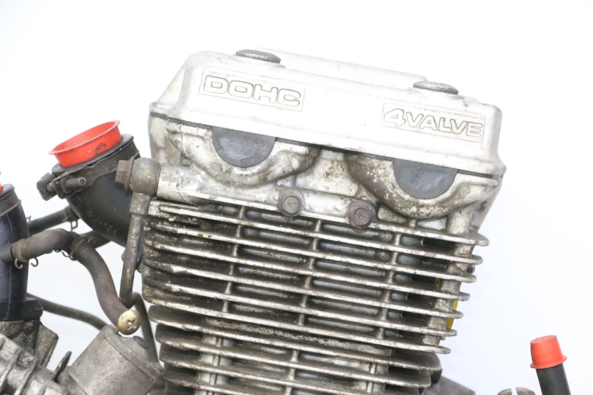 photo de MOTOR HYOSUNG GV AQUILA 125 (2000 - 2009) - Zoom op gebruiksstaat