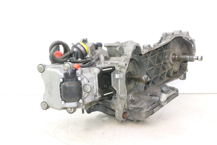 photo de MOTOR APRILIA ATLANTIC S 125 (2010 - 2013) - Bevestigingspunten