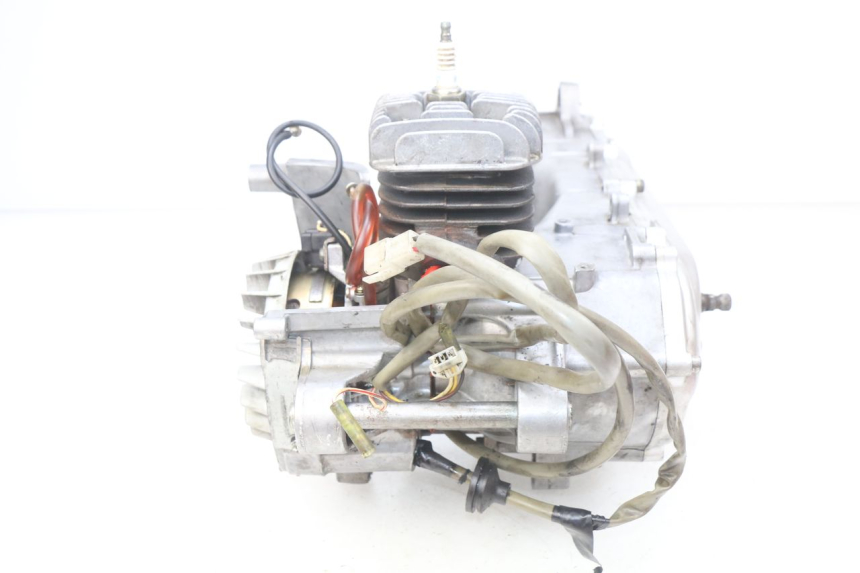 photo de MOTOR MBK BOOSTER SPIRIT 50 (1999 - 2003) - Hoofdaanzicht
