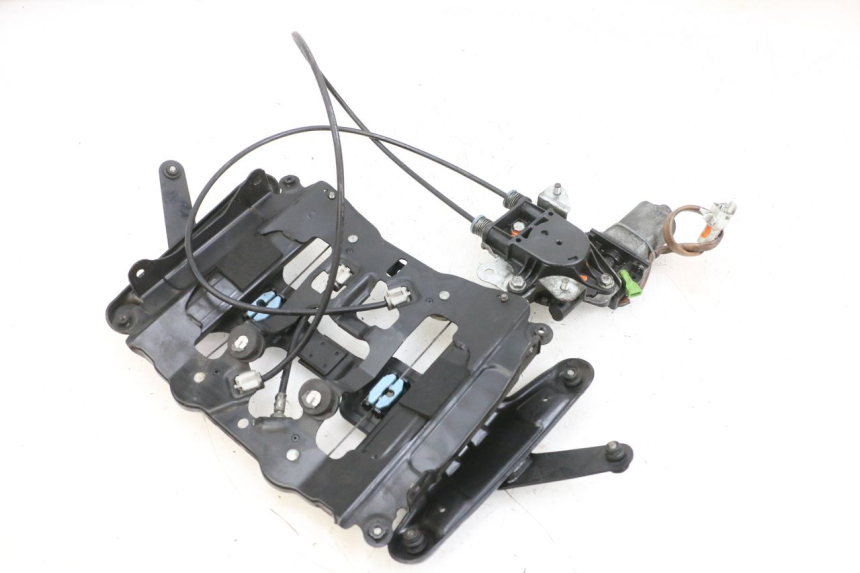 photo de BOL MOTOR SUZUKI BURGMAN 650 (2013 - 2020) - Gecontroleerd onderdeel