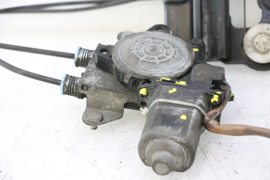 photo de BOL MOTOR SUZUKI BURGMAN EXECUTIVE ABS 650 (2006 - 2012) - Visuele inspectie