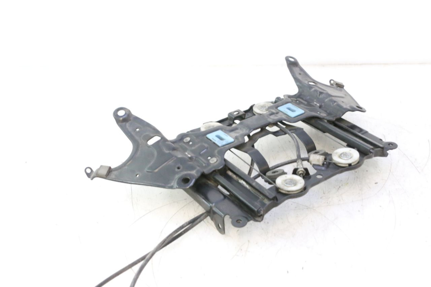 photo de BOL MOTOR SUZUKI BURGMAN EXECUTIVE ABS 650 (2006 - 2012) - Gecontroleerd onderdeel