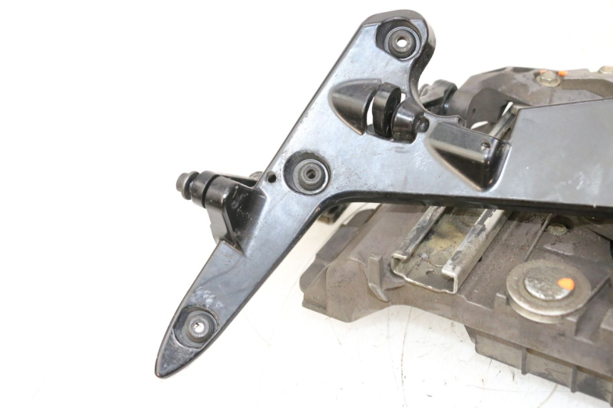 photo de BOL MOTOR YAMAHA FJR ABS 1300 (2006 - 2012) - Gecontroleerd onderdeel