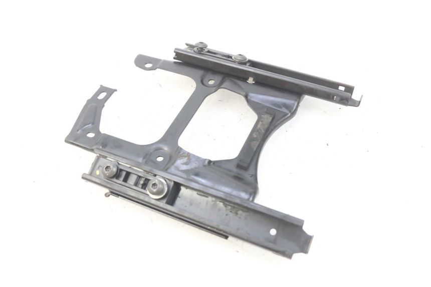 photo de BOL MOTOR HONDA FORZA 125 (2015 - 2016) - Zoom op gebruiksstaat