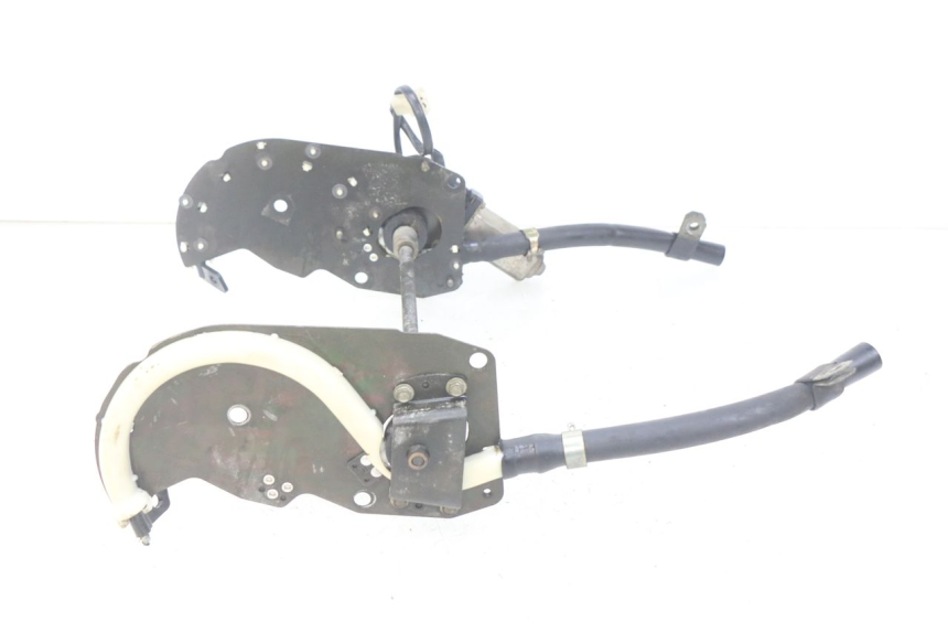 photo de BOL MOTOR SUZUKI GSX-F GSX  F 1100 (1988 - 1994) - Andere kijkhoek