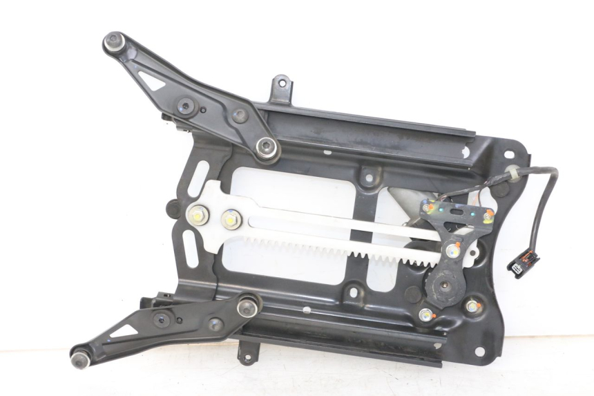 photo de BOL MOTOR HONDA FORZA 125 (2021 - 2025) - Hoofdaanzicht