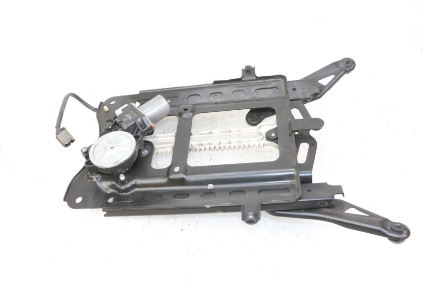 photo de BOL MOTOR HONDA FORZA 125 (2021 - 2025) - Staat van het oppervlak