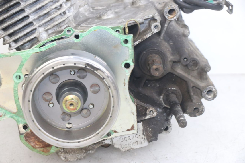 photo de MOTOR HONDA CA REBEL 125 (1995 - 2001) - Zoom op componenten