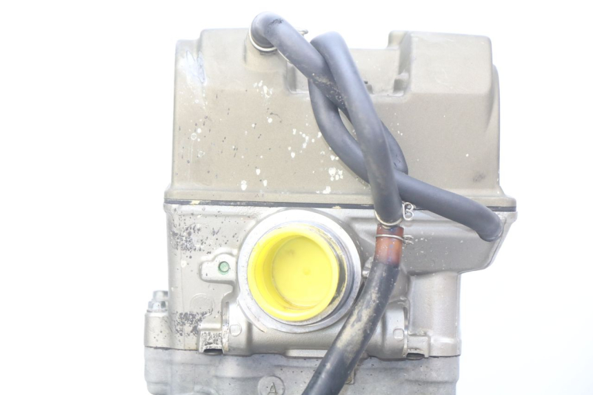 photo de MOTOR HONDA CRF CR-F 450 (2005 - 2008) - Zoom op componenten