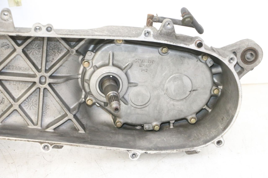 photo de MOTOR KYMCO DINK STREET 125 (2009 - 2014) - Focus op structuur