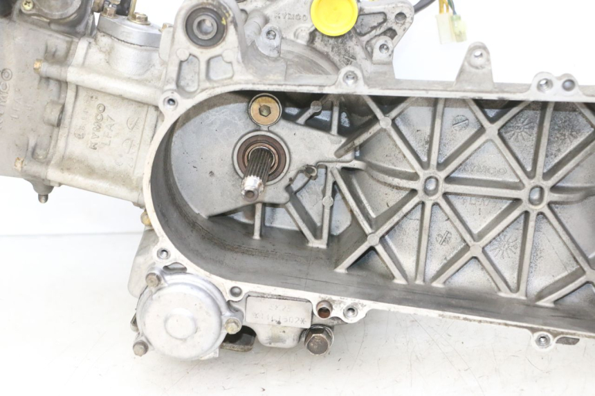 photo de MOTOR KYMCO DINK STREET 125 (2009 - 2014) - Alternatieve hoek