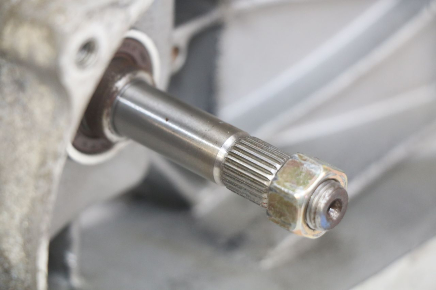 photo de MOTOR PEUGEOT DJANGO 4T 50 (2014 - 2019) - Focus op structuur