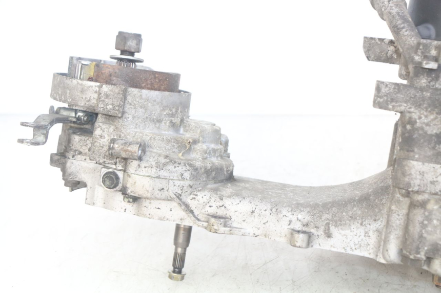 photo de MOTOR PEUGEOT DJANGO 4T 50 (2014 - 2019) - Zoom op gebruiksstaat