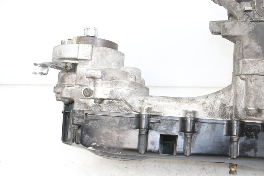 photo de MOTOR PEUGEOT DJANGO 4T 50 (2014 - 2019) - Andere kijkhoek