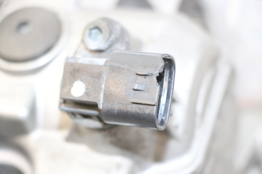 photo de MOTOR SUZUKI DL V STROM 1000 (2002 - 2007) - Detail van het onderdeel