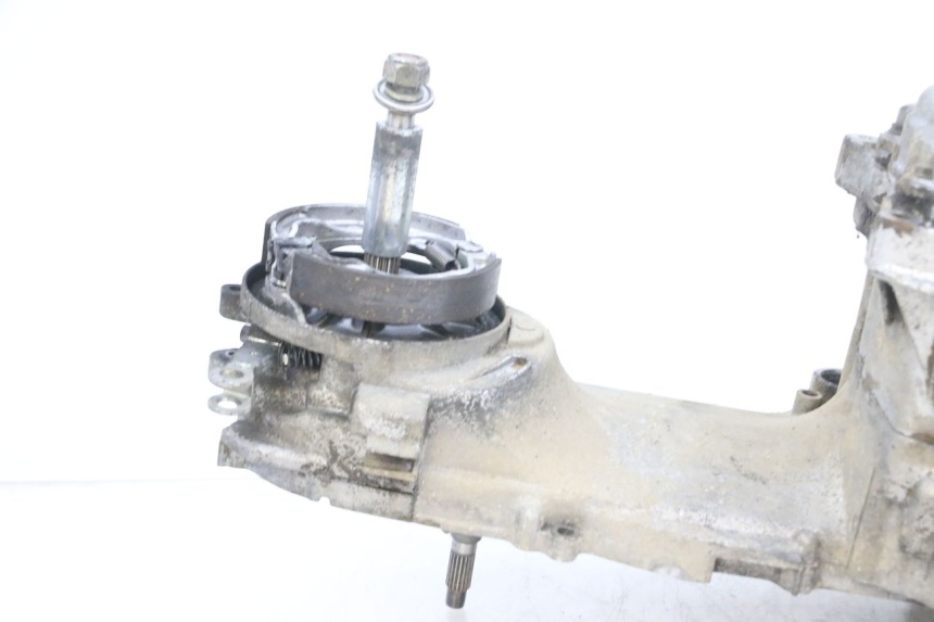 photo de MOTOR PEUGEOT ELYSEO 125 (1999 - 2004) - Andere kijkhoek