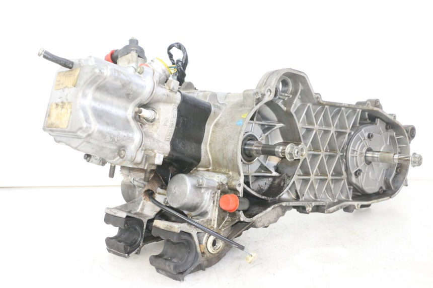 photo de MOTOR PEUGEOT ELYSTAR 125 (2002 - 2007) - Detail van het onderdeel