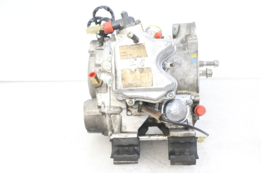 photo de MOTOR PEUGEOT ELYSTAR 125 (2002 - 2007) - Visuele inspectie