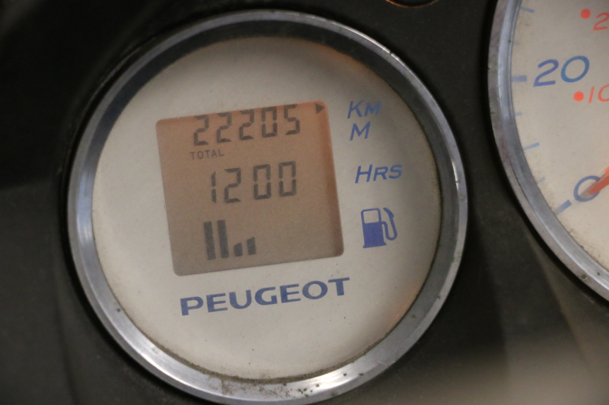 photo de MOTOR PEUGEOT ELYSTAR 125 (2002 - 2007) - Detail van het onderdeel