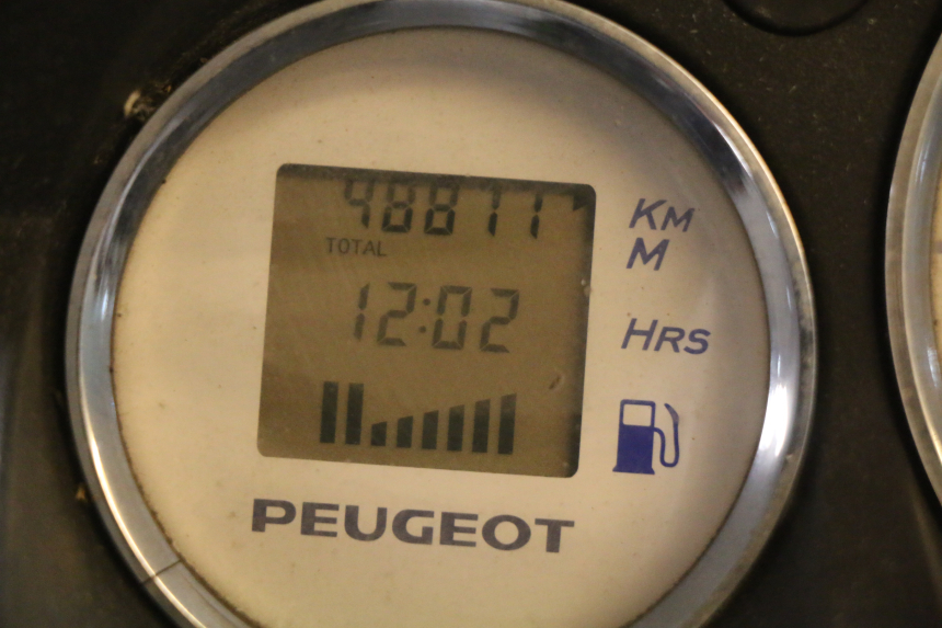 photo de MOTOR PEUGEOT ELYSTAR 50 (2002 - 2014) - Zoom op kwaliteit