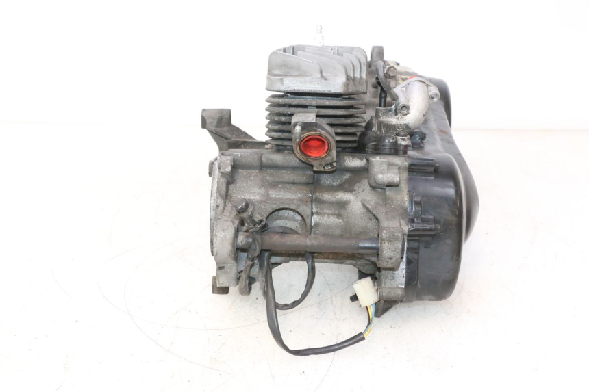 photo de MOTOR PEUGEOT ELYSTAR 50 (2002 - 2014) - Visuele inspectie