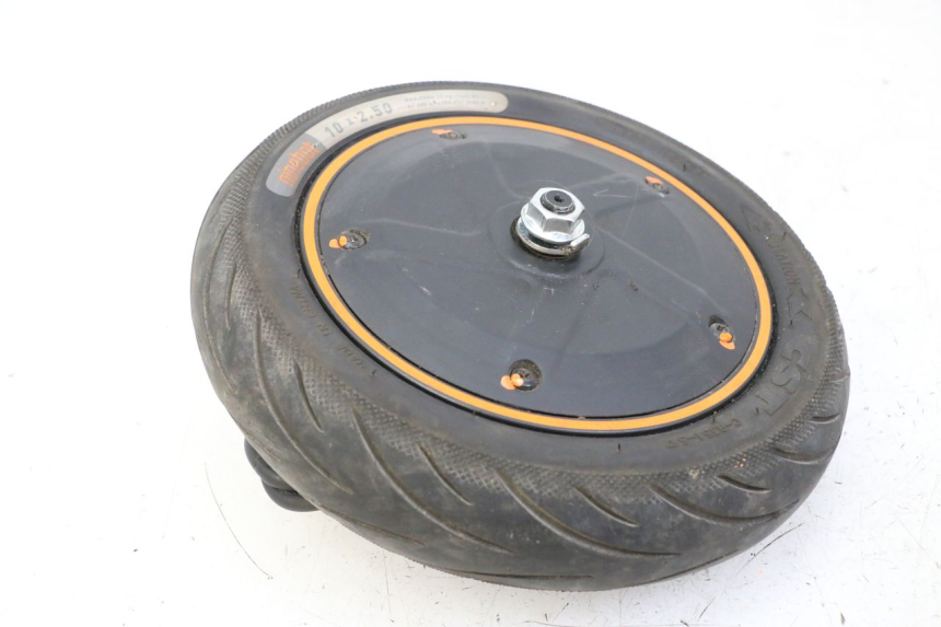 photo de MOTOR SEGWAY NINEBOT F40E 1 - Zoom op gebruiksstaat