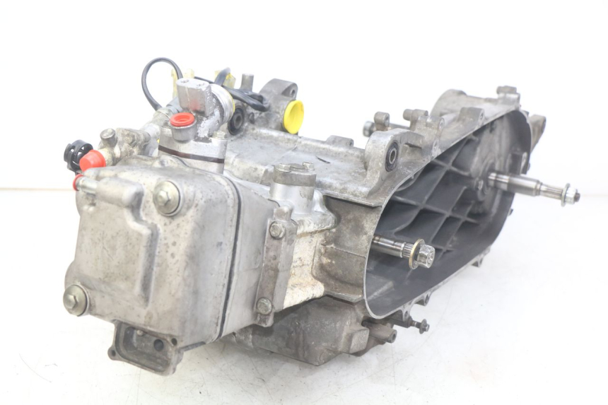 photo de MOTOR HONDA FES PANTHEON 125 (2003 - 2007) - Kenmerkende details