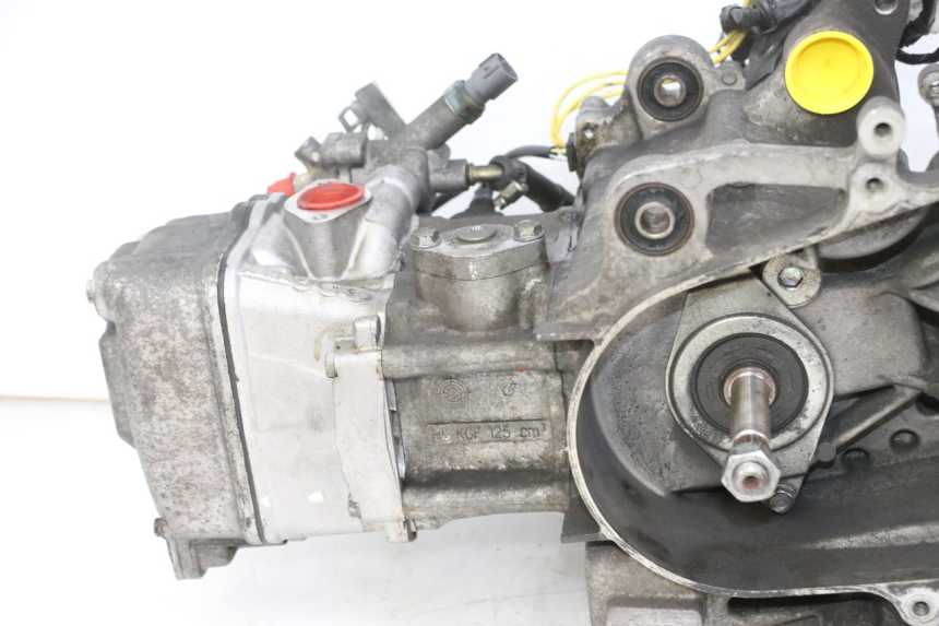 photo de MOTOR HONDA FES S-WING SWING ABS 125 (2007 - 2015) - Andere kijkhoek