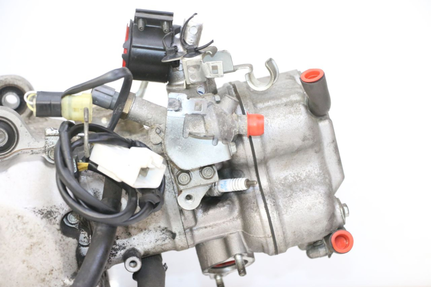photo de MOTOR HONDA FES S-WING SWING ABS 125 (2007 - 2015) - Aanvullende foto