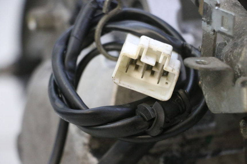 photo de MOTOR HONDA FES S-WING SWING ABS 125 (2007 - 2015) - Zoom op kwaliteit