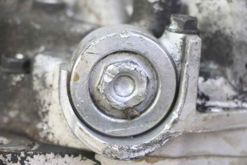 photo de MOTOR HONDA FES S-WING SWING ABS 125 (2007 - 2015) - Bevestigingspunten