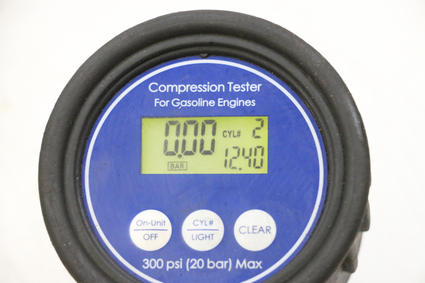 photo de MOTOR YAMAHA FJR ABS 1300 (2006 - 2012) - Bevestigingspunten