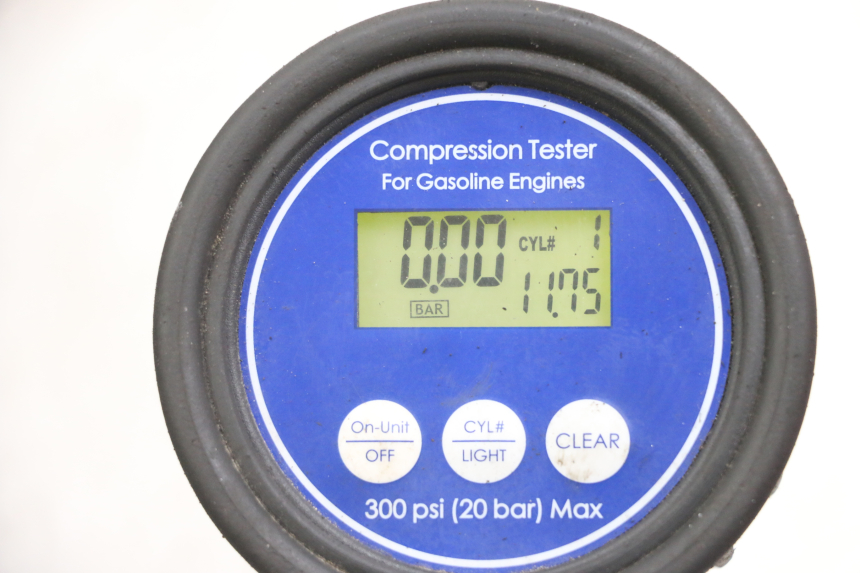 photo de MOTOR HONDA FJS SILVERWING SILVER WING 600 (2001 - 2010) - Focus op structuur