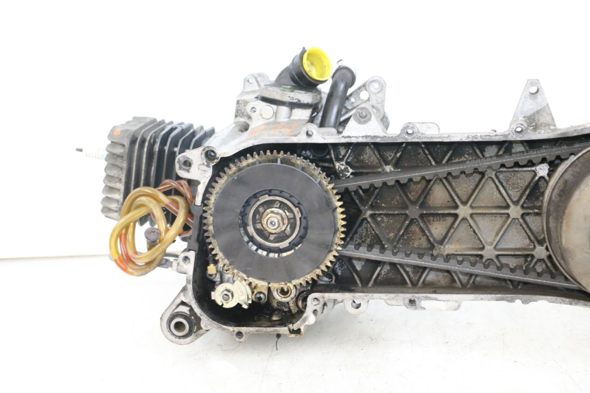 photo de MOTOR PIAGGIO FLY 2T 50 (2004 - 2017) - Kenmerkende details