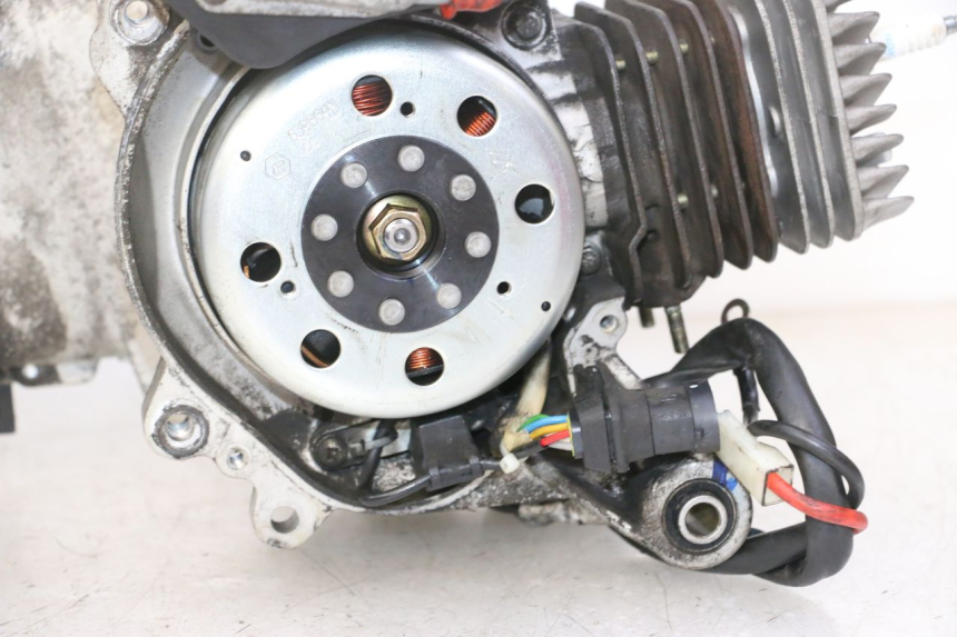 photo de MOTOR PIAGGIO FLY 2T 50 (2004 - 2017) - Productaanzicht