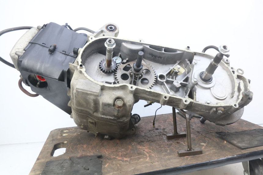 photo de MOTOR SACHS FY125T FY T 125 (2007 - 2011) - Zoom op gebruiksstaat