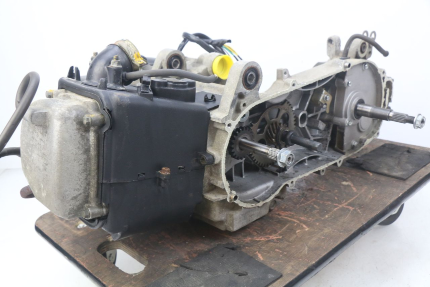 photo de MOTOR SACHS FY125T FY T 125 (2007 - 2011) - Bevestigingspunten