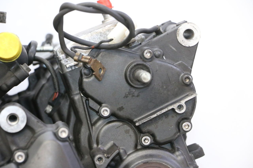 photo de MOTOR YAMAHA FZ6 FAZER S2 600 (2007 - 2011) - Detailaanzicht