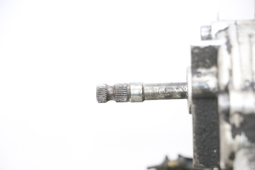 photo de MOTOR YAMAHA FZ6 N FAZER 600 (2004 - 2006) - Bevestigingspunten