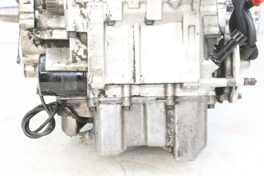 photo de MOTOR YAMAHA FZ6 N FAZER 600 (2004 - 2006) - Overzicht