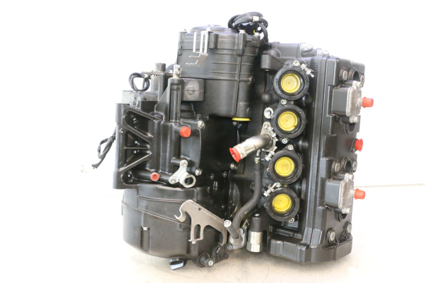 photo de MOTOR YAMAHA FZ8 800 (2010 - 2016) - Kenmerkende details