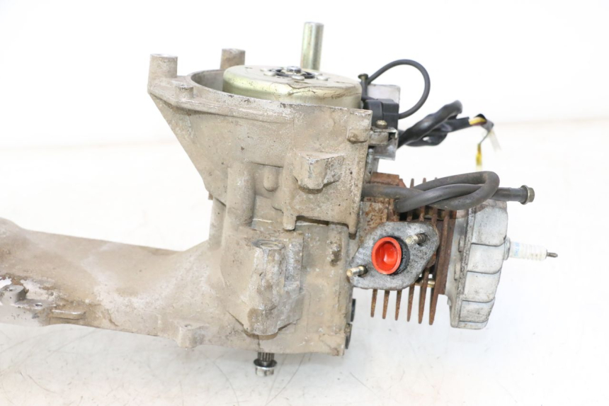 photo de MOTOR VASTRO GP 2T 50 (2013 - 2017) - Staat van het oppervlak