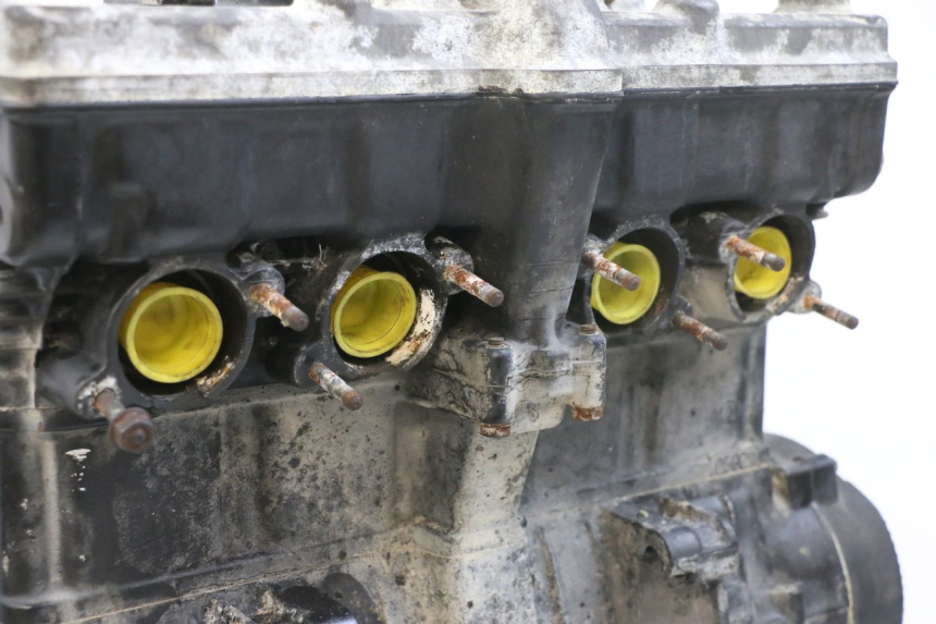 photo de MOTOR KAWASAKI GPX R WARBIRD 600 (1988 - 1993) - Bevestigingspunten