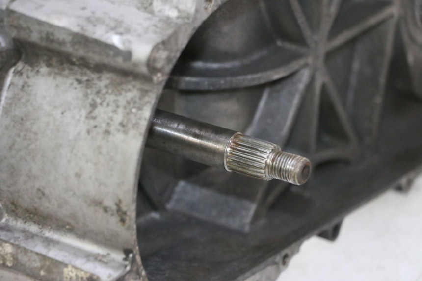 photo de MOTOR KYMCO GRAND DINK 125 (2002 - 2007) - Focus op structuur