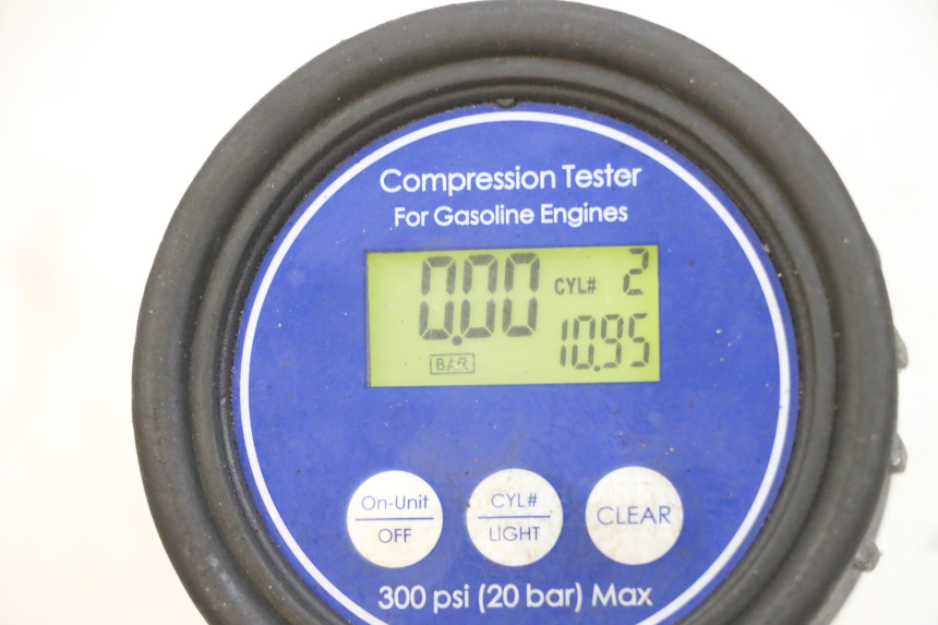 photo de MOTOR SUZUKI GSF N BANDIT 600 (1996 - 1999) - Focus op structuur