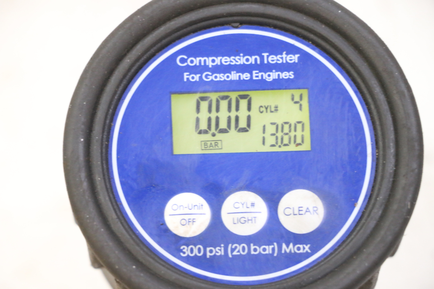 photo de MOTOR SUZUKI GSR 750 (2011 - 2017) - Gecontroleerd onderdeel