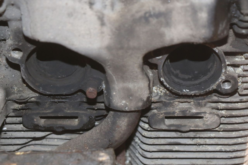 photo de MOTOR SUZUKI GSX-F GSX  F 1100 (1988 - 1994) - Kenmerkende details