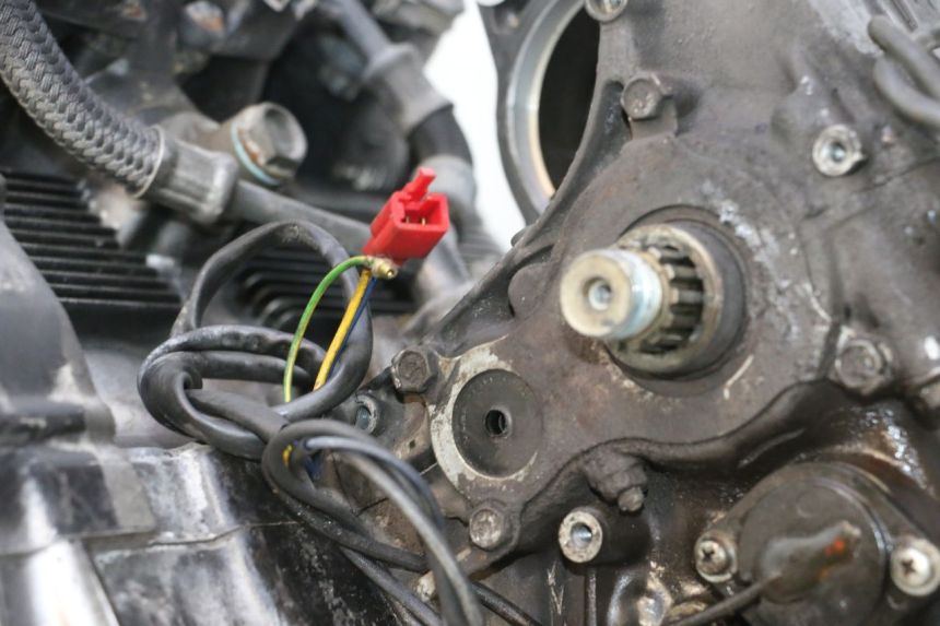 photo de MOTOR SUZUKI GSX F GSXF 750 (1988 - 1998) - Kenmerkende details