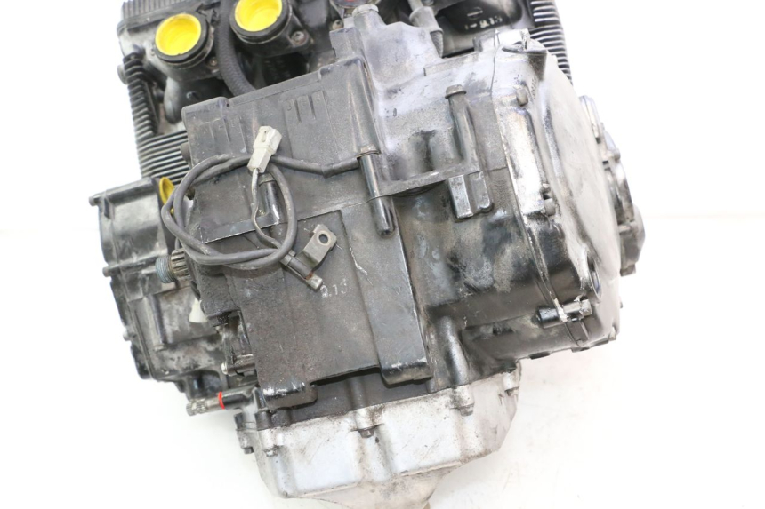 photo de MOTOR SUZUKI GSX F GSXF 750 (1988 - 1998) - Alternatieve hoek