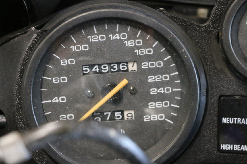 photo de MOTOR SUZUKI GSX F GSXF 750 (1988 - 1998) - Visuele inspectie